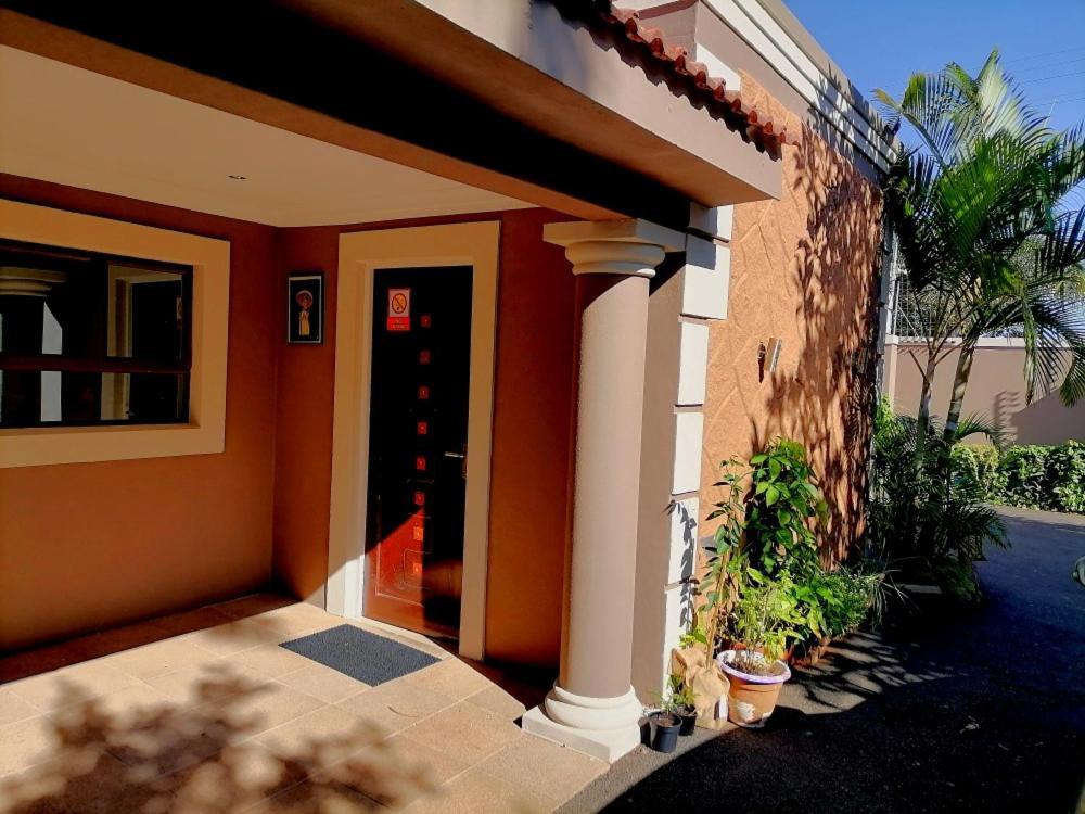 Illovo Beach House Amanzimtoti Dış mekan fotoğraf